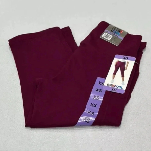 32 Degrees Cool Women's Soft Active Capri Legging Pants, Purple, Size XS 2 Pair - Picture 2 of 14